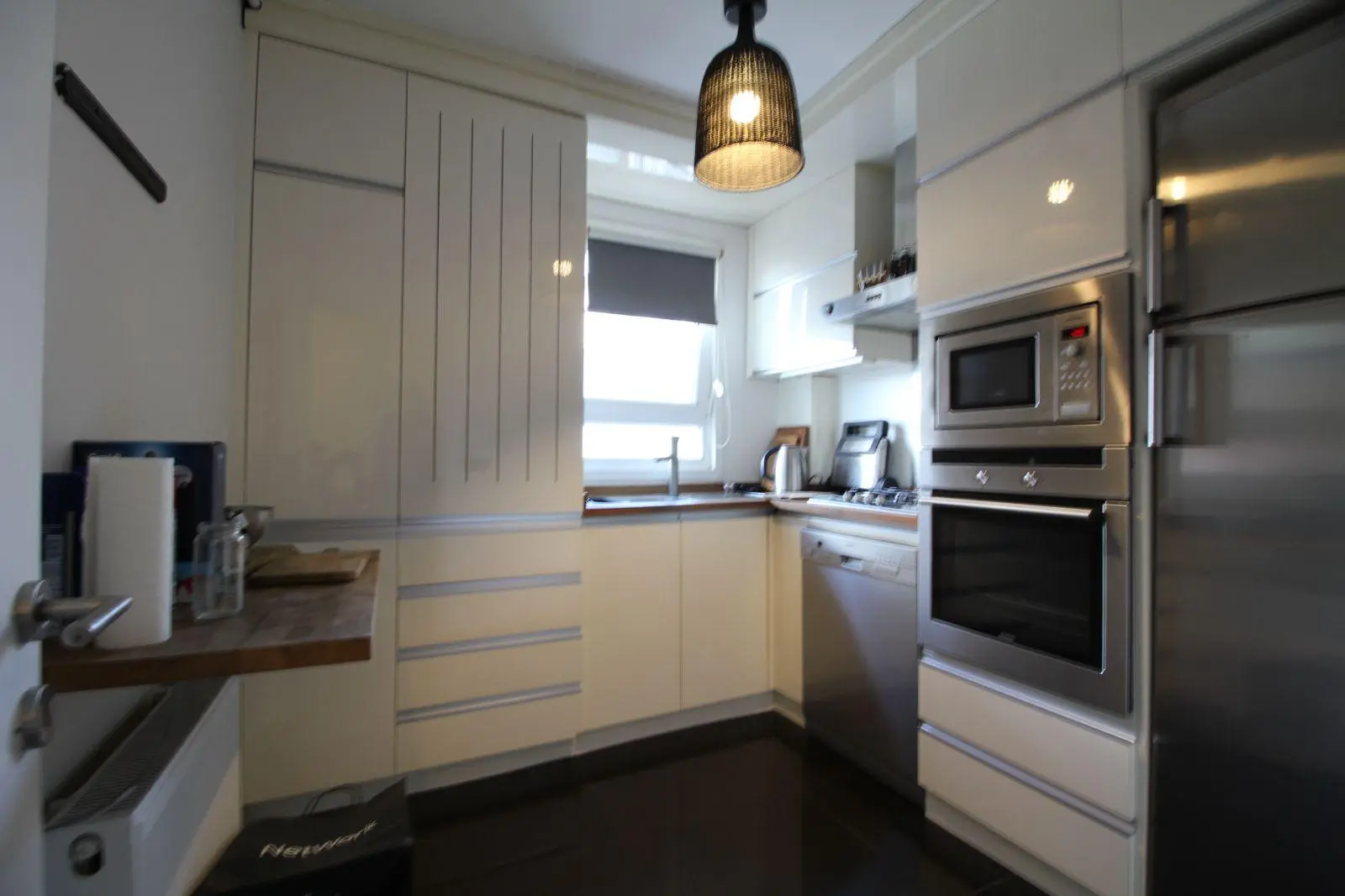 Fitted kitchen